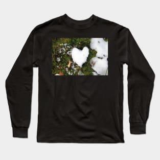 Heart made out of snow Long Sleeve T-Shirt